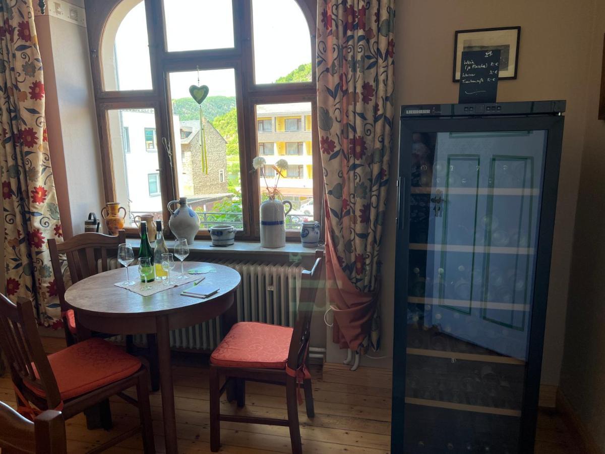 Weingut Gaestehaus Bach Cochem Kültér fotó